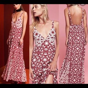 Stone cold fox silk Yoko gown size L